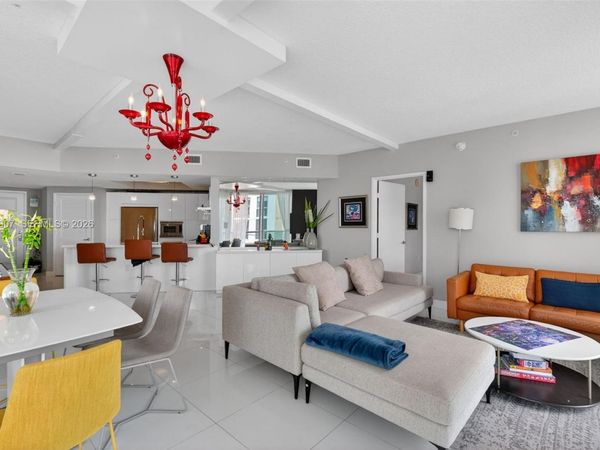 250 Sunny Isles Blvd , Unit 3-1804, Sunny Isles Beach, FL 33160