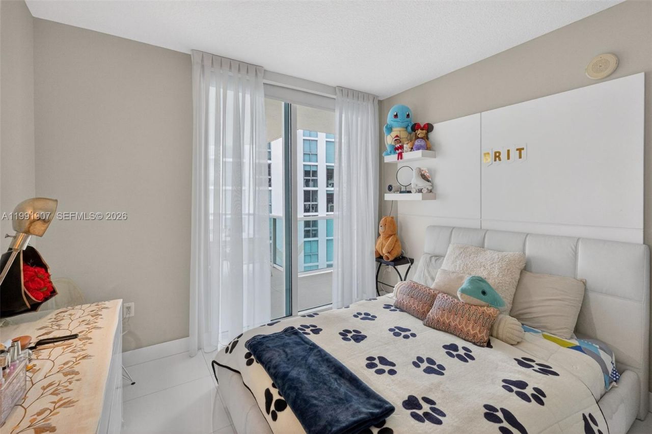 250 Sunny Isles Blvd , Unit 3-1804, Sunny Isles Beach, FL 33160 Photo