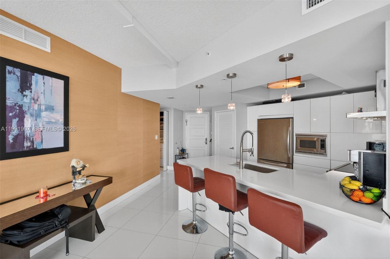 250 Sunny Isles Blvd , Unit 3-1804, Sunny Isles Beach, FL 33160 Photo