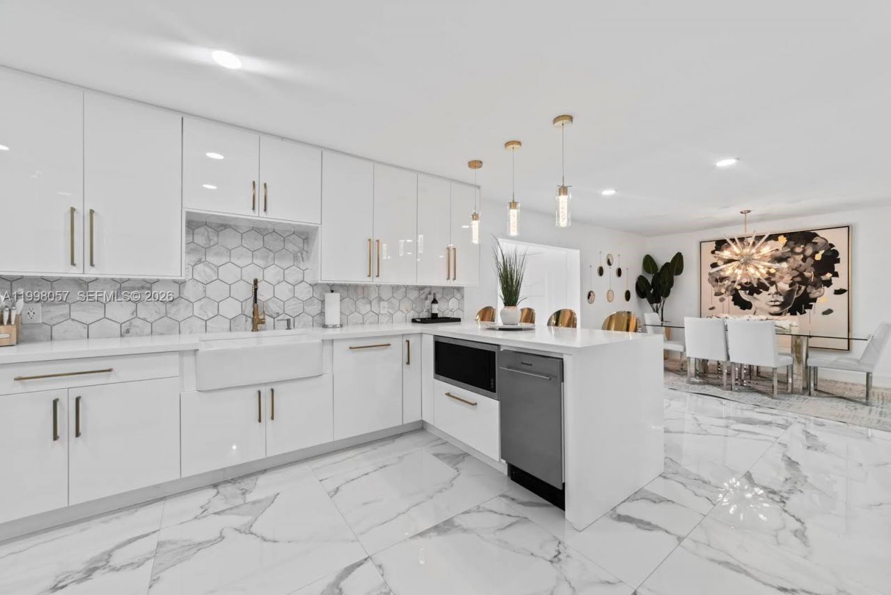 Please Call For Address, Miami, FL 33175 Photo