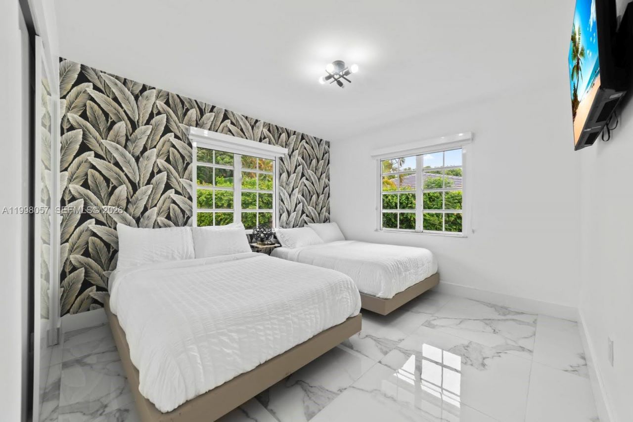 Please Call For Address, Miami, FL 33175 Photo