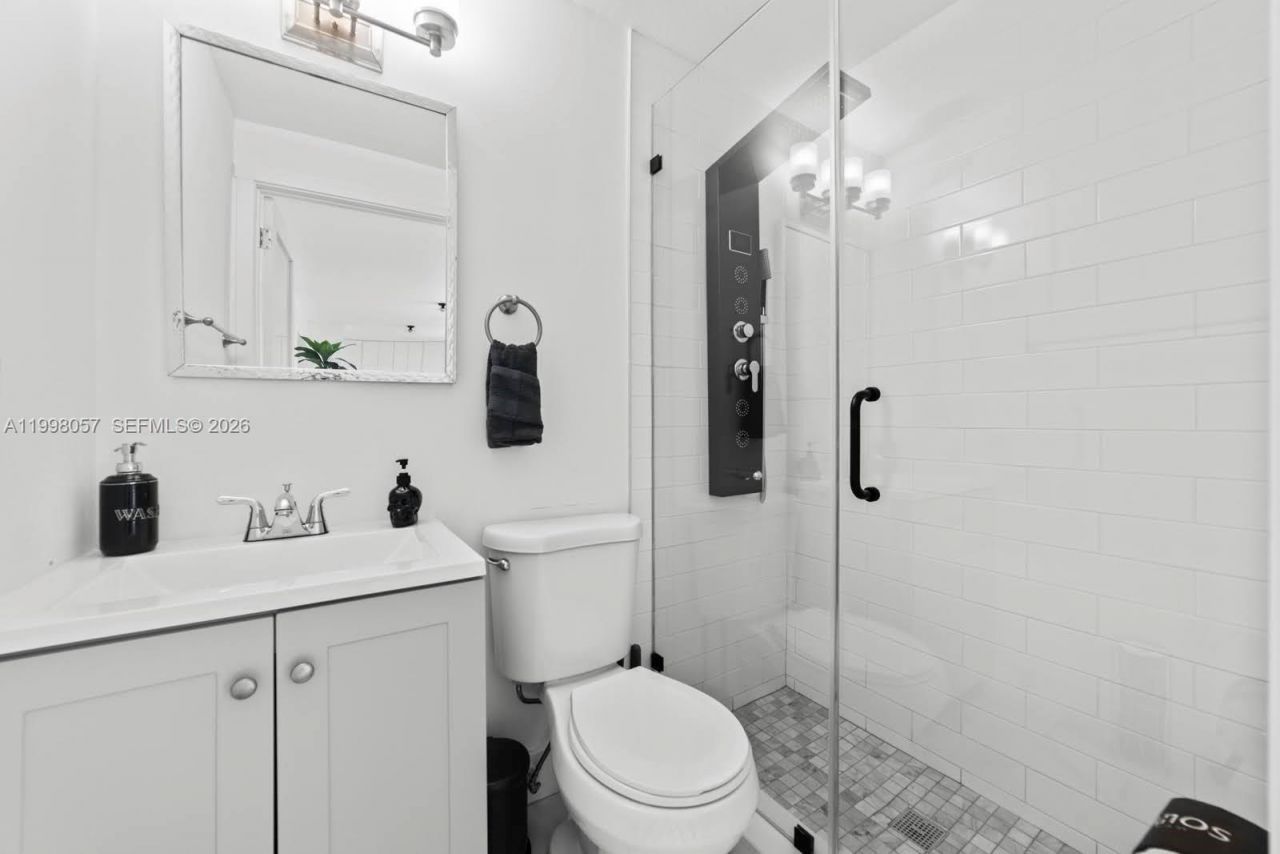 Please Call For Address, Miami, FL 33175 Photo