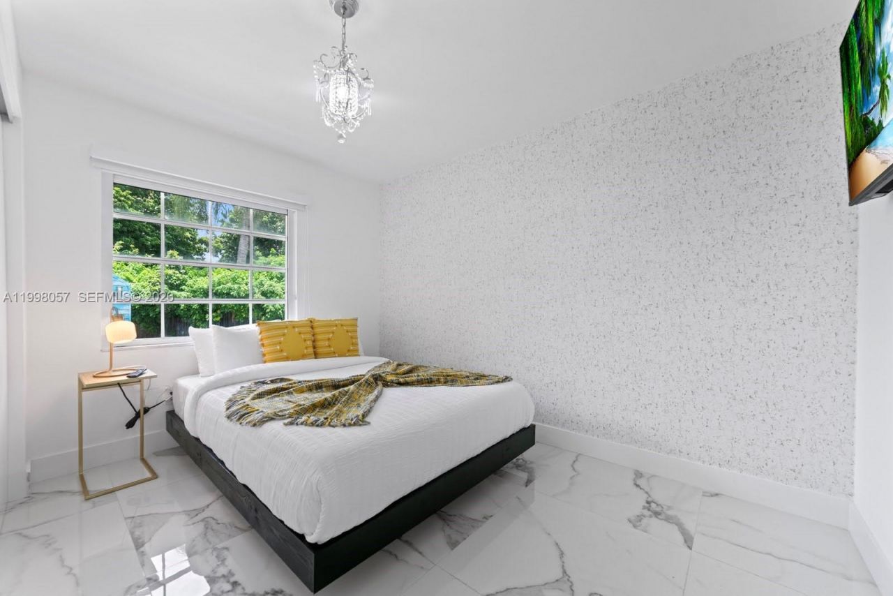 Please Call For Address, Miami, FL 33175 Photo