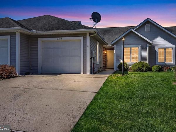 3819 FARMSTEAD DRIVE , FAYETTEVILLE, PA 17222