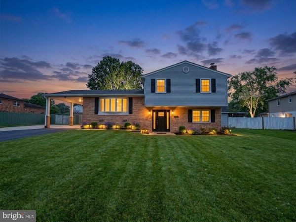 9017 HOLLY AVENUE, WALDORF, MD 20601