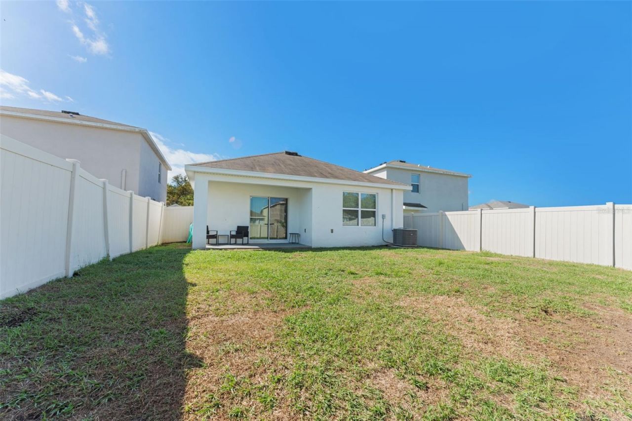10918 Trailing Vine Drive, Tampa, FL 33610 Photo