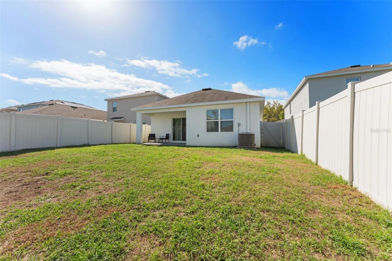 10918 Trailing Vine Drive, Tampa, FL 33610 Photo