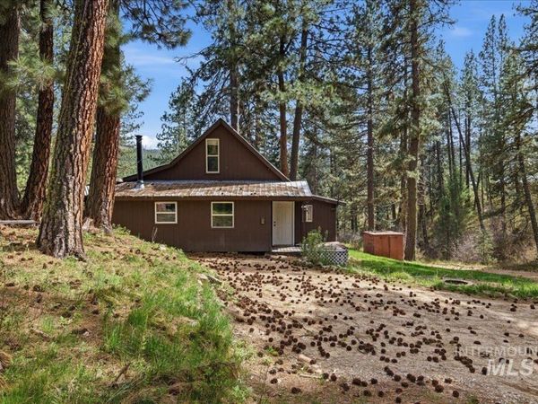 6 Rattlesnake Rd, Boise, ID 83716