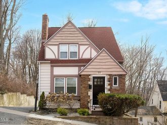 22 Frear Avenue Troy, NY 12180