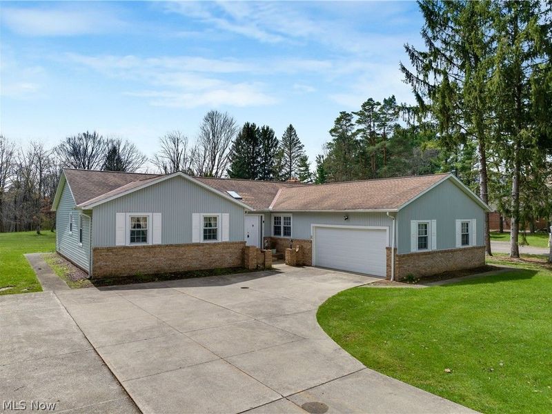 17500 Alexander Road, Walton Hills, OH 44146 Photo 1