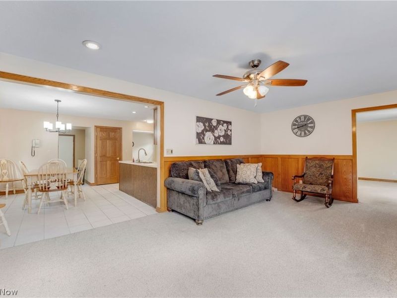 17500 Alexander Road, Walton Hills, OH 44146 Photo 12