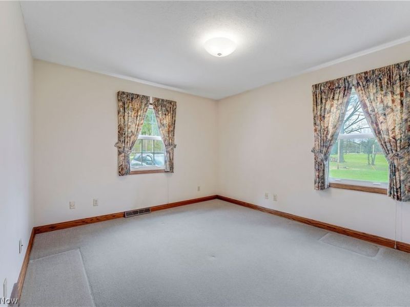 17500 Alexander Road, Walton Hills, OH 44146 Photo 23