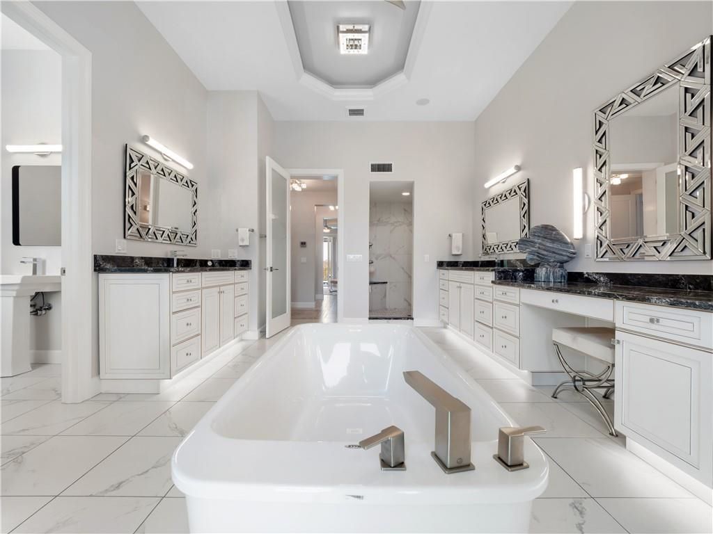 17049 Marina Cove Ln, Fort Myers, FL 33908 Photo