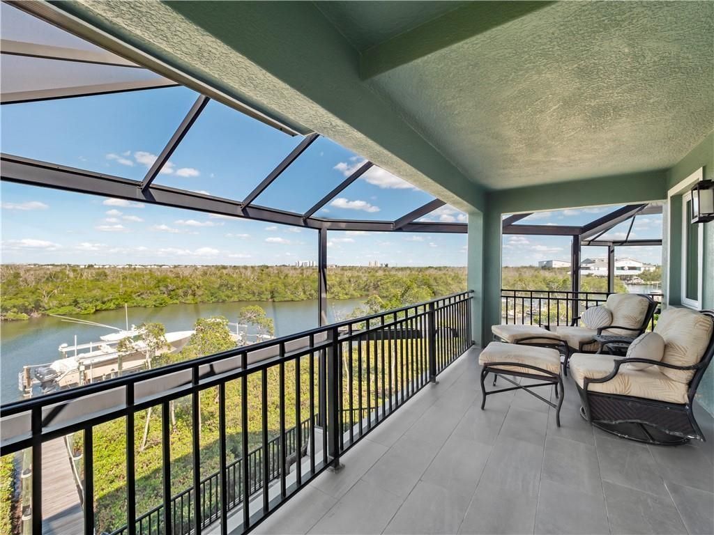 17049 Marina Cove Ln, Fort Myers, FL 33908 Photo