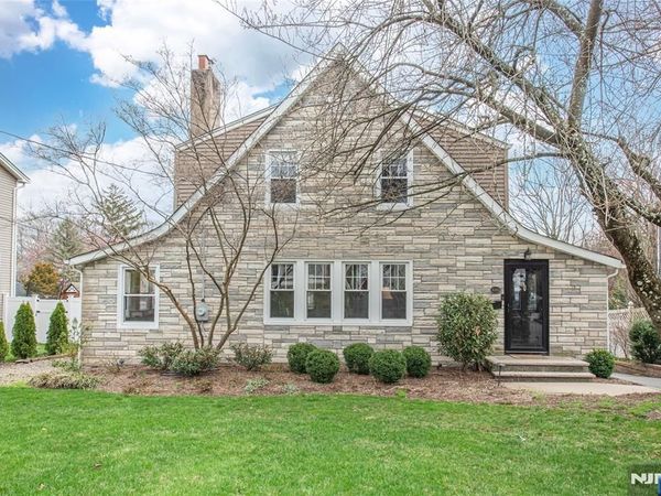 446 Lincoln Avenue, WYCKOFF, NJ 07481