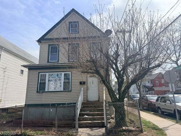 383 Highland Ave, Passaic, NJ 07055