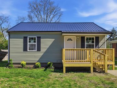 206 Dinsmore Street, Berea, KY 40403