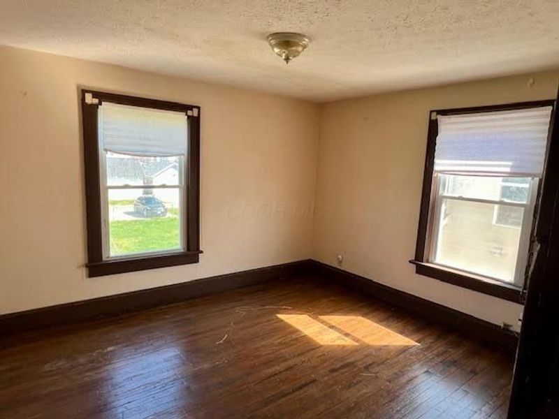 760 Siebert Street , Columbus, OH 43206 Photo 12