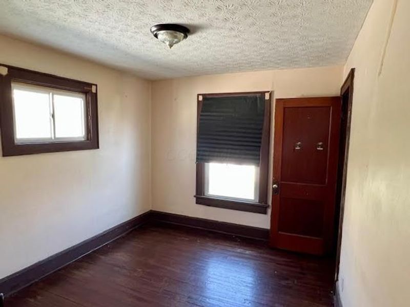 760 Siebert Street , Columbus, OH 43206 Photo 13