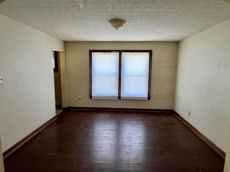 760 Siebert Street , Columbus, OH 43206 Photo 6