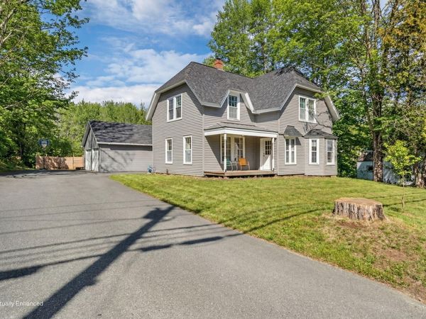60 Main Road S, Hampden, ME 04444