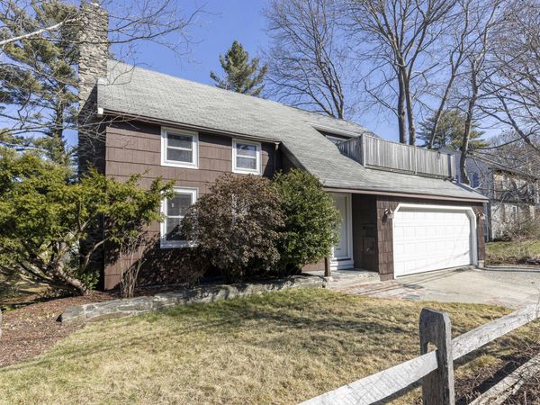 59 Ocean View Road, Cape Elizabeth, ME 04107