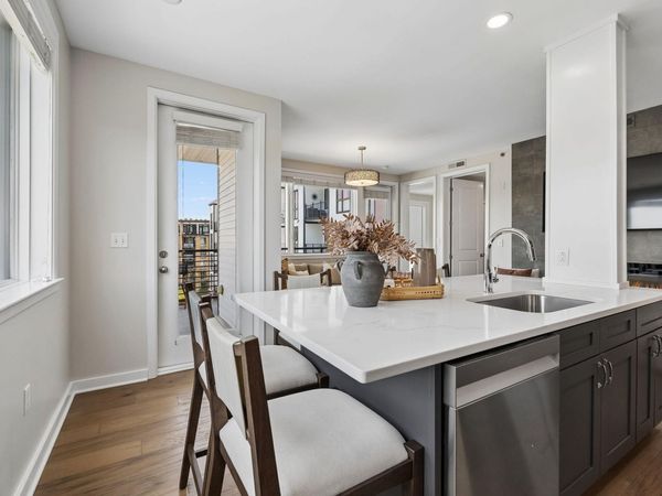 200 Manufacturers Road , Unit Apt 617, Chattanooga, TN 37405