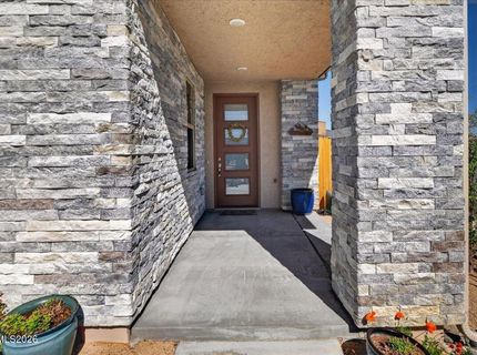 10 Zenith Court, Minden, NV 89423 Photo