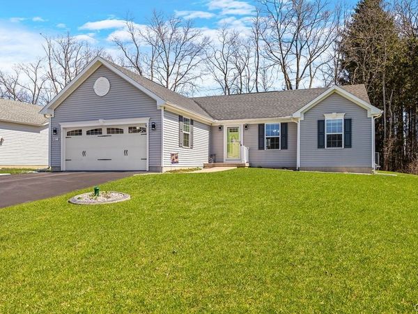 8577 Cobalt Drive, Cicero, NY 13039