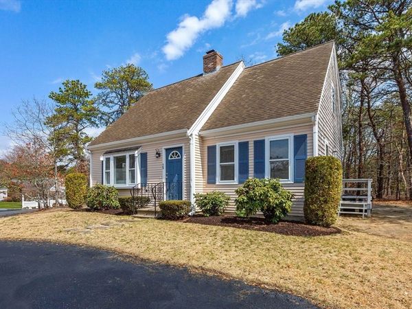 29 Lumberjack Tr, Yarmouth, MA 02673