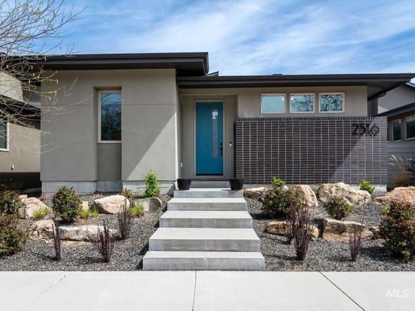 2516 E Warm Springs Ave, Boise, ID 83712