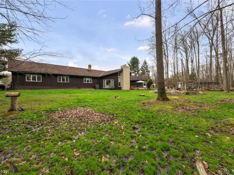 2960 Millgate Drive, Willoughby Hills, OH 44094 Photo 32