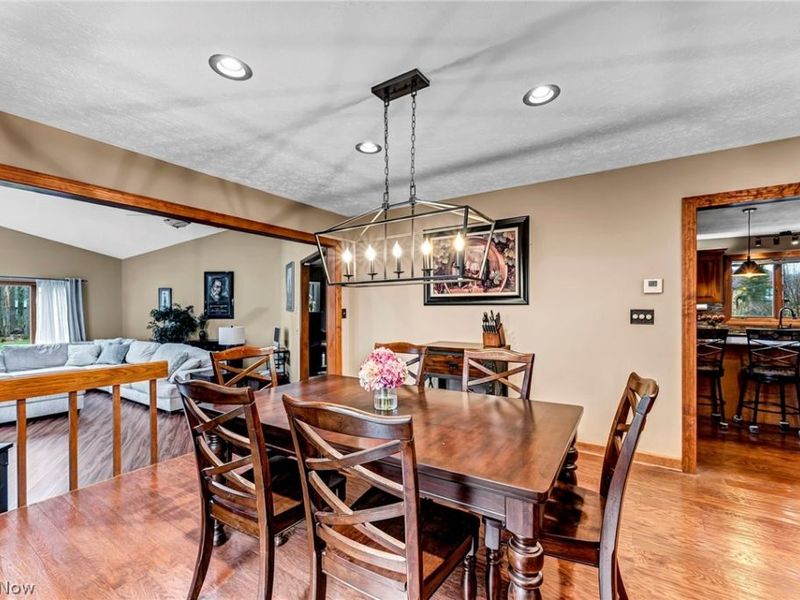 2960 Millgate Drive, Willoughby Hills, OH 44094 Photo 9