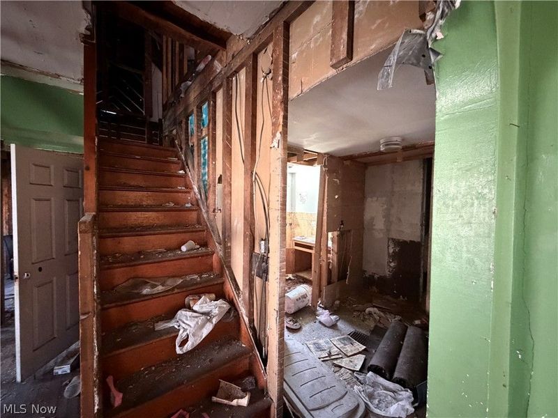 199 Forest Street NW, Warren, OH 44483 Photo 12