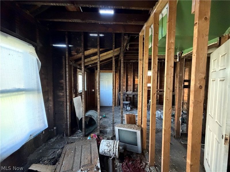 199 Forest Street NW, Warren, OH 44483 Photo 19