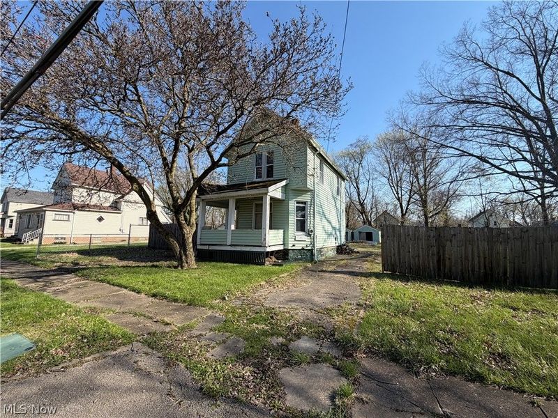 199 Forest Street NW, Warren, OH 44483 Photo 3