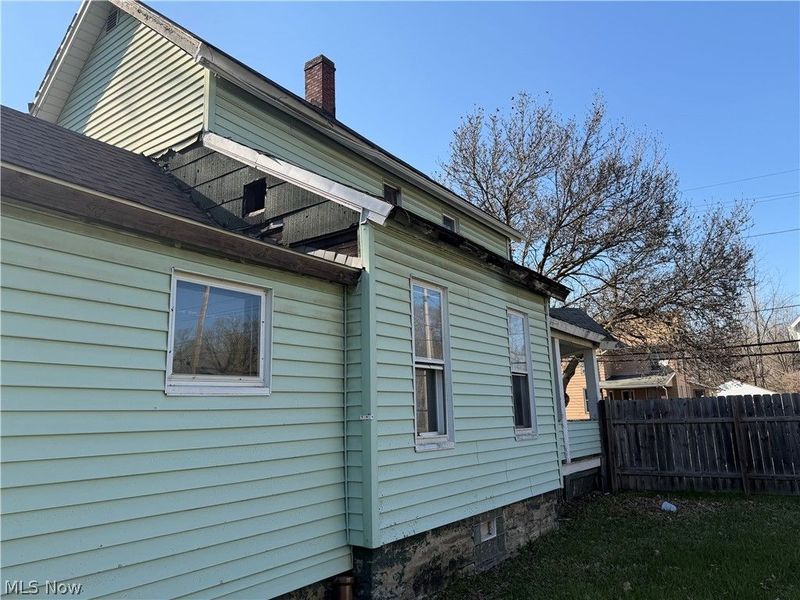 199 Forest Street NW, Warren, OH 44483 Photo 5