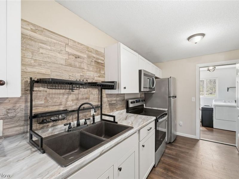 1555 Ambre Drive, Akron, OH 44312 Photo 13