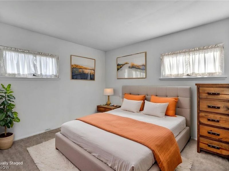 9019 Newkirk Drive, Parma Heights, OH 44130 Photo 22