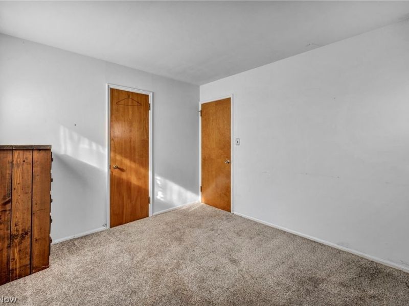 9019 Newkirk Drive, Parma Heights, OH 44130 Photo 25