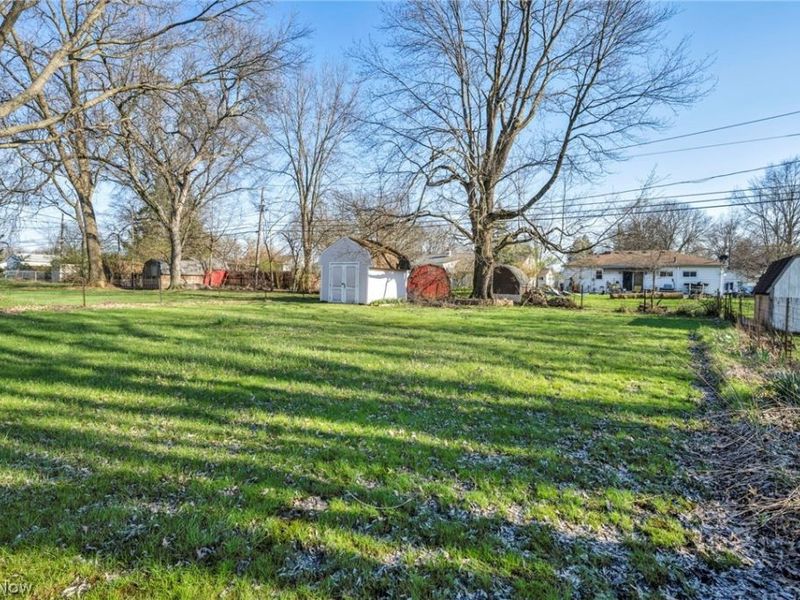 9019 Newkirk Drive, Parma Heights, OH 44130 Photo 34