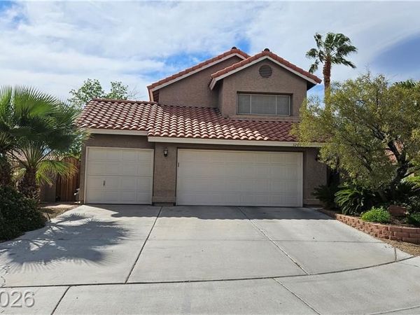 3205 Shallow Point Circle, Las Vegas, NV 89117