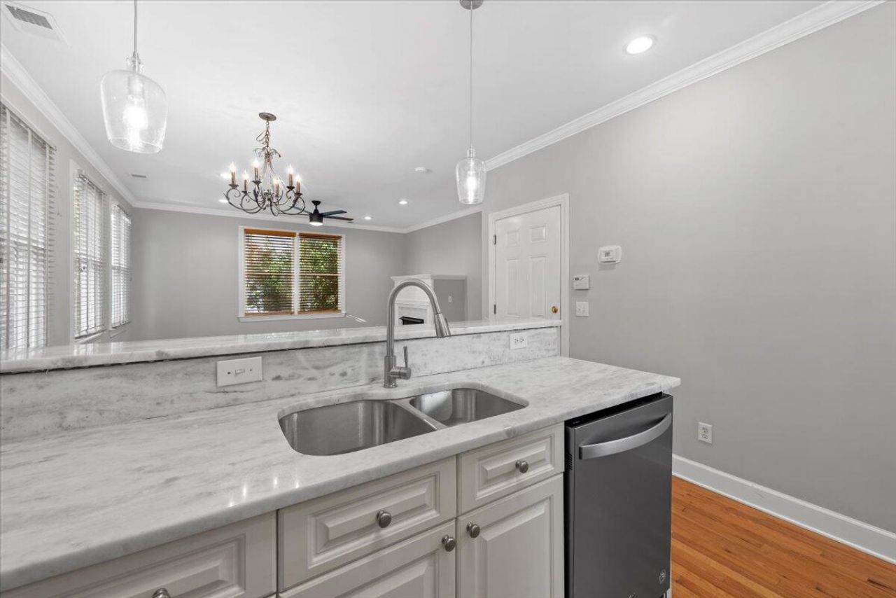 11 Kirkland Lane Photo 10