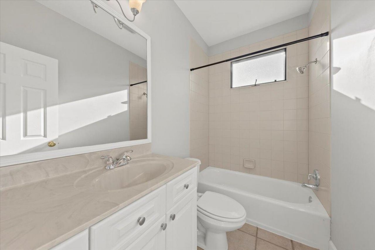 11 Kirkland Lane Photo 15