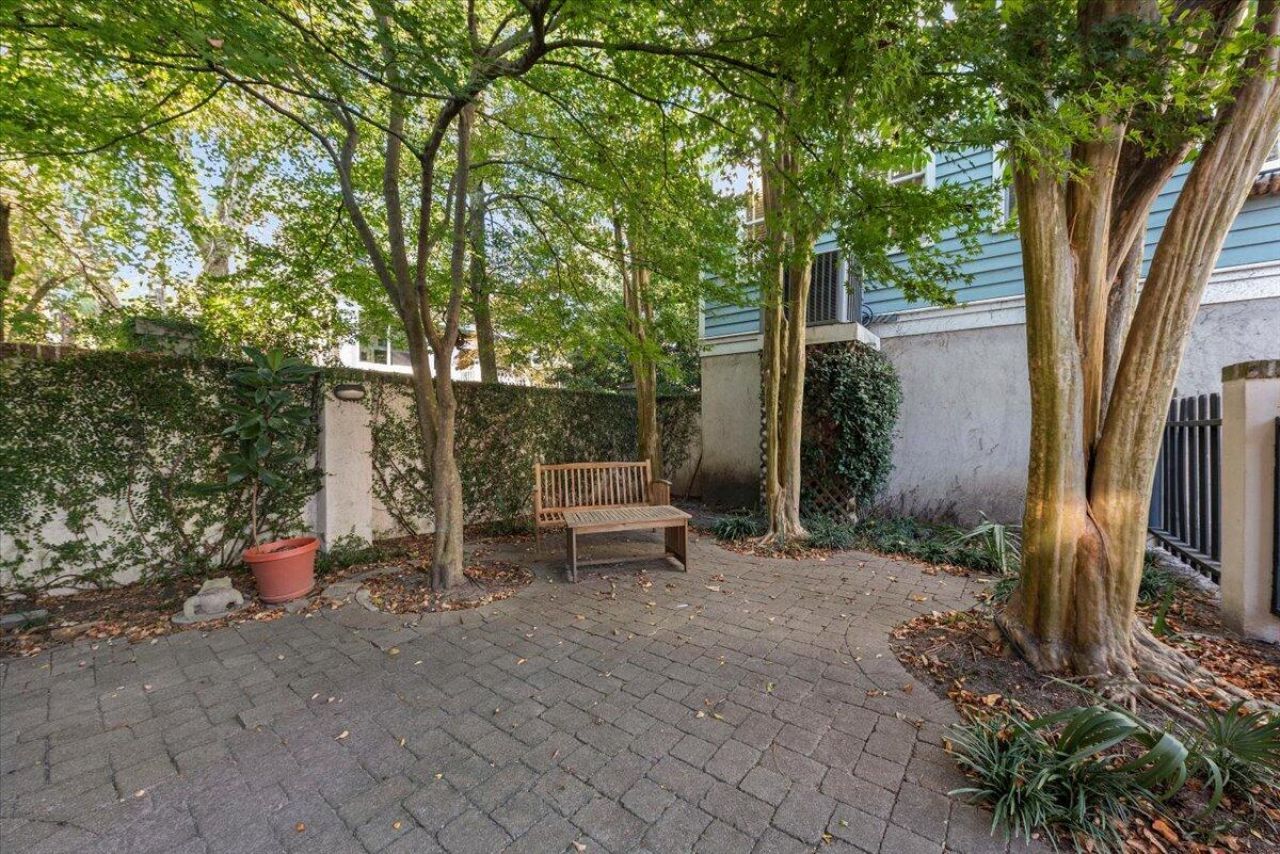 11 Kirkland Lane Photo 22