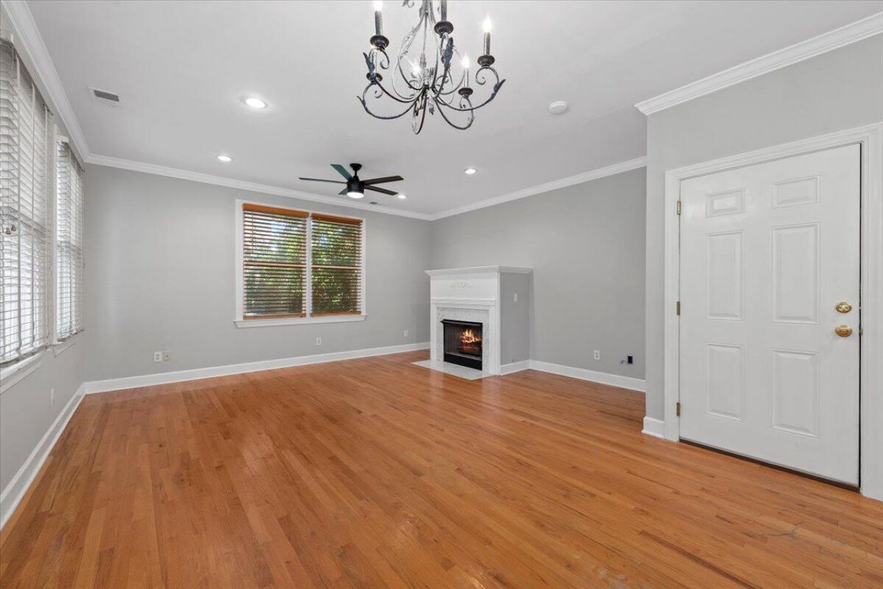 11 Kirkland Lane Photo 6