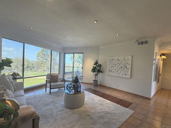 5706 Baltimore Dr, Unit 350, La Mesa, CA 91942