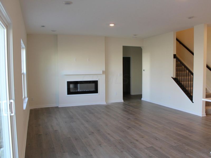 448 Park Vista Drive, Delaware, OH 43015 Photo 3