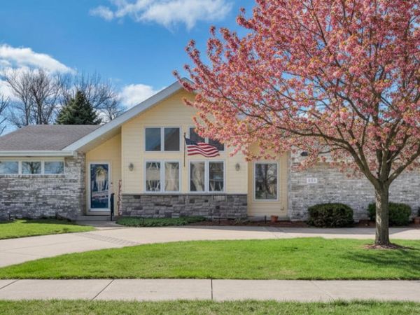 302 Miller Street, Beecher, IL 60401