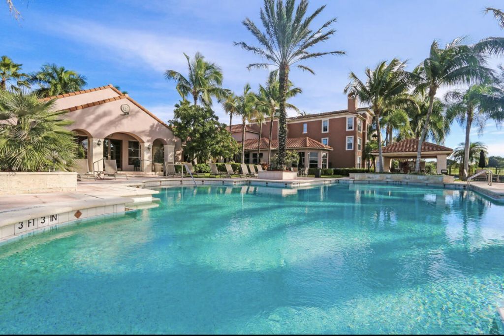11790 Saint Andrews Place, Unit 206, Wellington, FL 33414 Photo